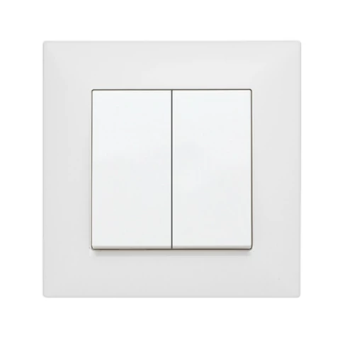 Csillárkapcsoló kerettel, csavaros csatlakozás, fehér 105